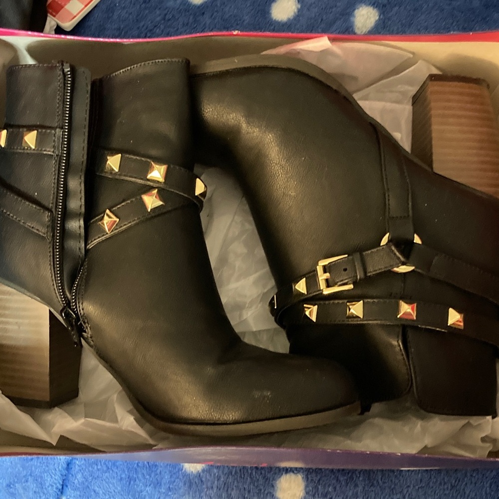 Black Studded Ankle Boots - size 9